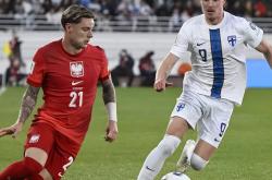 lol转区-法国队碾压波兰队，张本智和统治全场